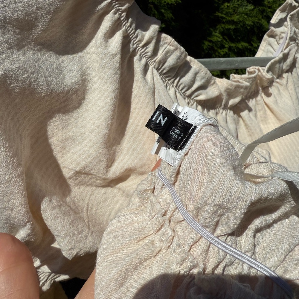 SHEIN Cream Ruffle Blouse - Picture 3 of 3